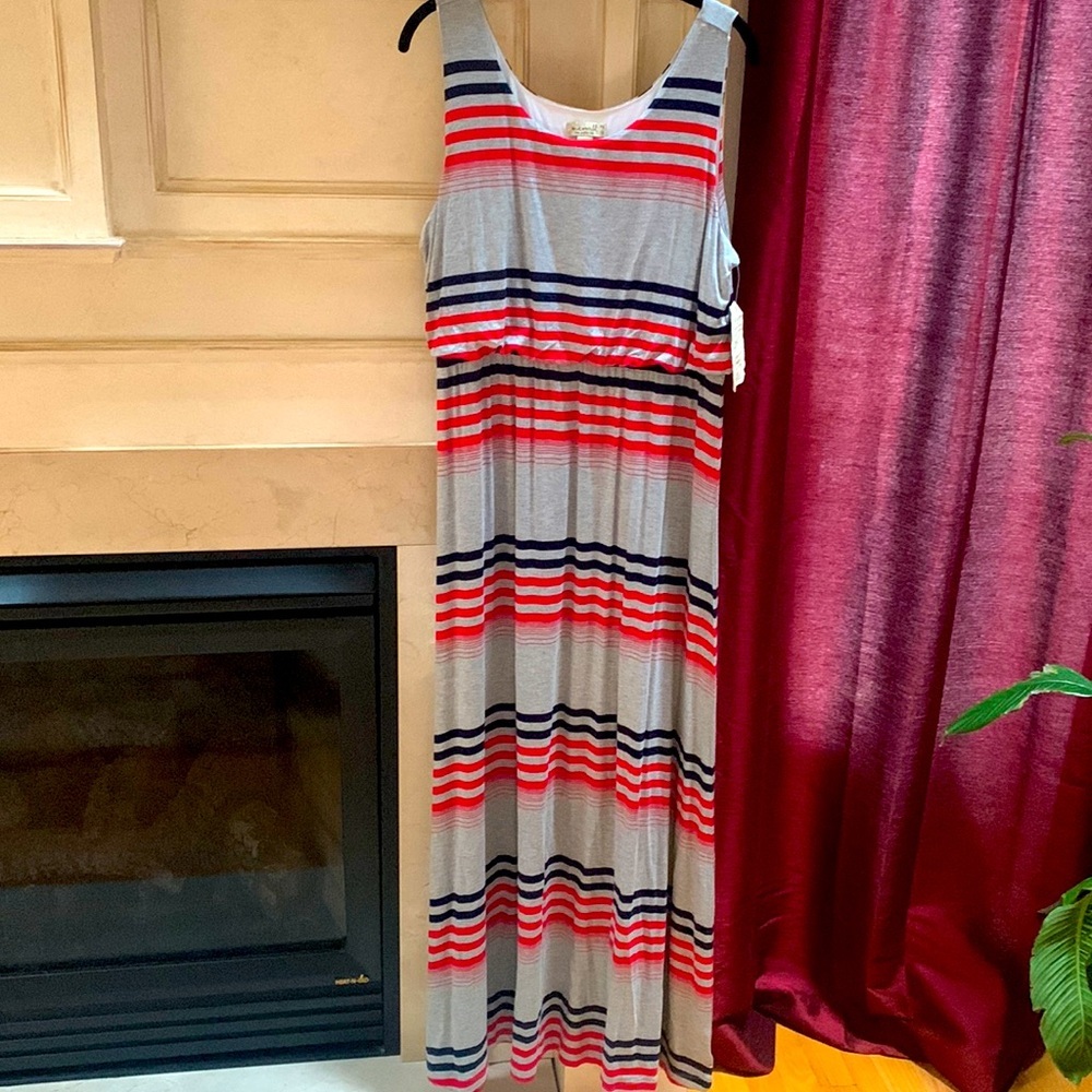 ONE WORLD Live and Let Live Striped Sleeveless Maxi Dress gray navy and red